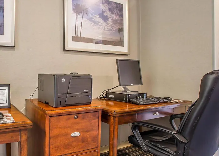 Quality Inn & Suites Hermosa Beach