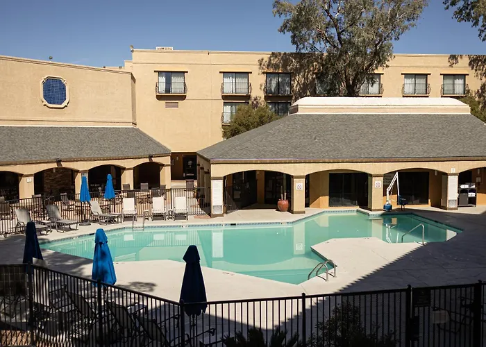 Sheraton Tucson & Suites