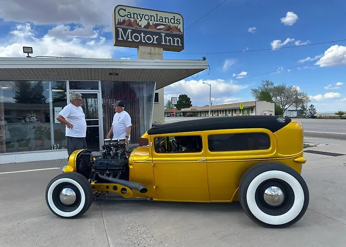 Canyonlands Motor Inn