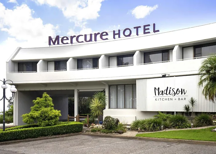 Mercure Charlestown