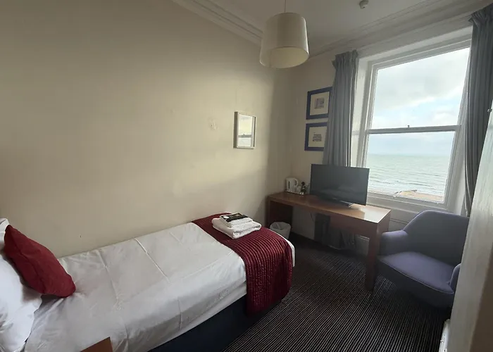 West Rocks Hotel