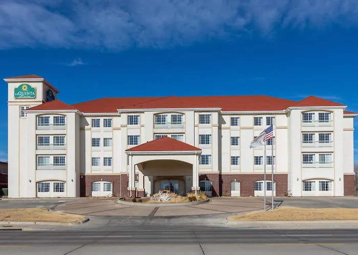 La Quinta By Wyndham Dodge City