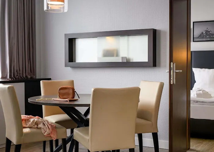 Mercure City