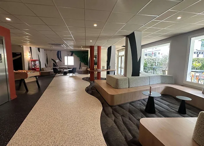 Ibis Styles Lyon Gorge de Loup Saphir