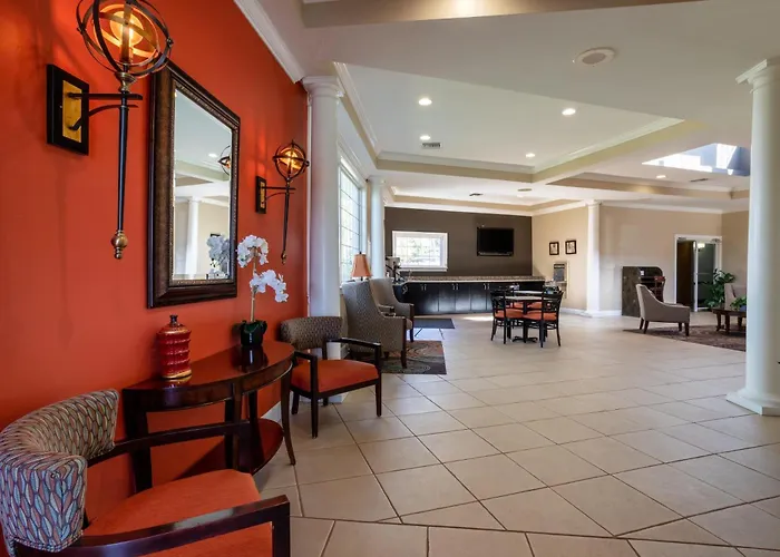 Travelodge By Wyndham Lakeland