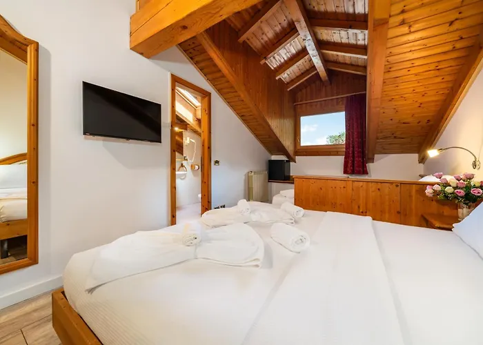Hotel Aurora
