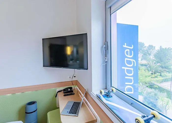 Ibis Budget Porto Gaia