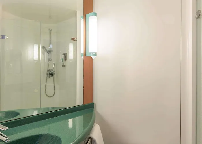 Ibis Besançon La