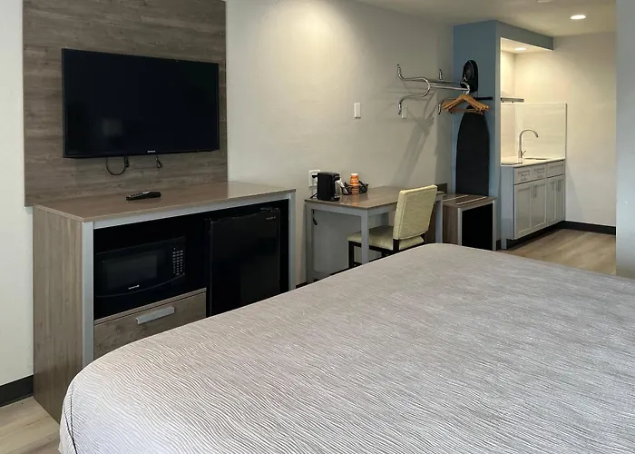 Quality Inn Tracy I-205