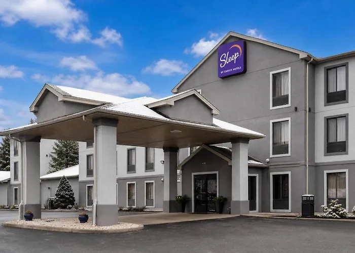 Red Roof Inn & Suites Bloomsburg - Mifflinville