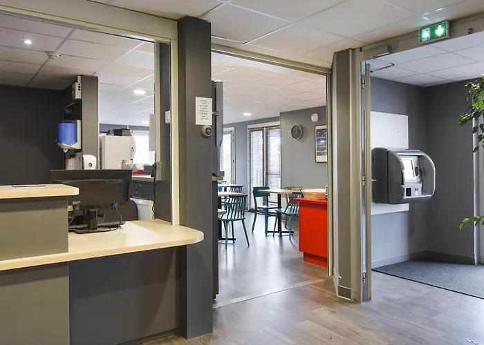 HOTEL F1 Lyon Genay Massieux