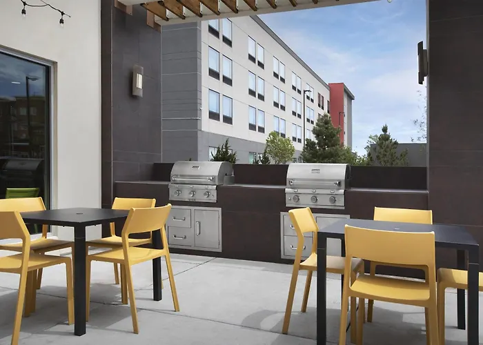Home2 Suites By Hilton Denver International Airport
