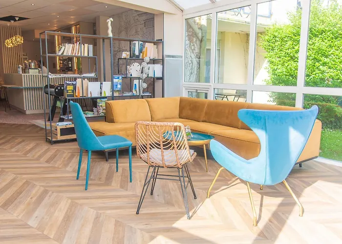 Ibis Styles Chinon