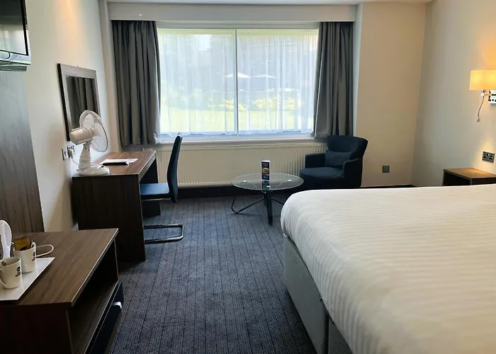 Best Western Plough And Harrow Hotel