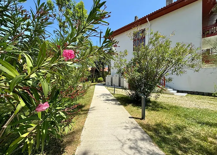 Hôtel&Résidence Vacances Bleues Orhoïtza