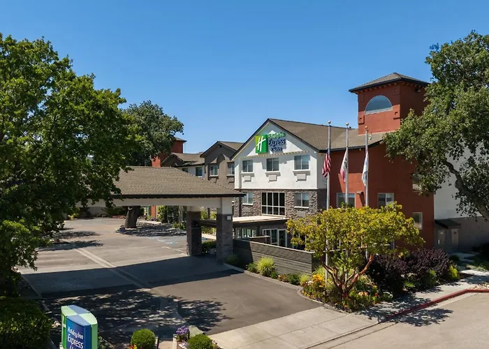 Holiday Inn Express Hotel & Suites - Paso Robles By Ihg