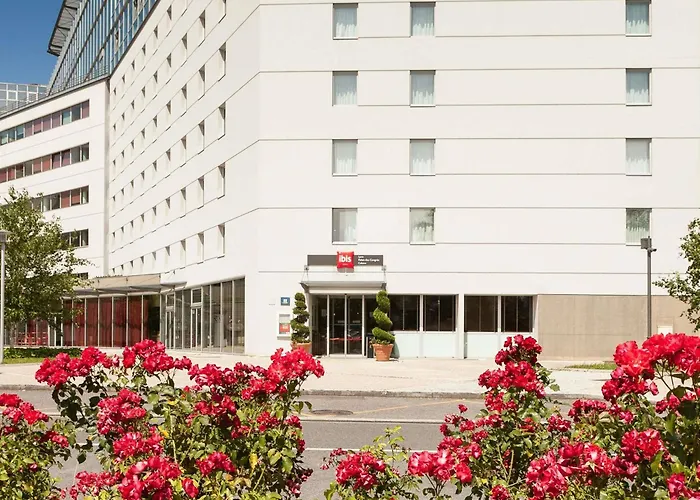 Hotel ibis Lyon Caluire Cité Internationale