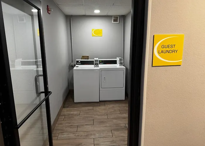Super 8 By Wyndham Conway