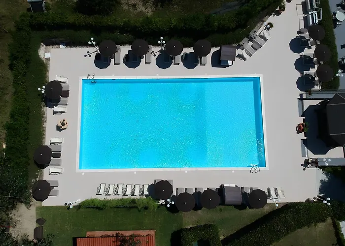 Valle Dell'Aquila Country House