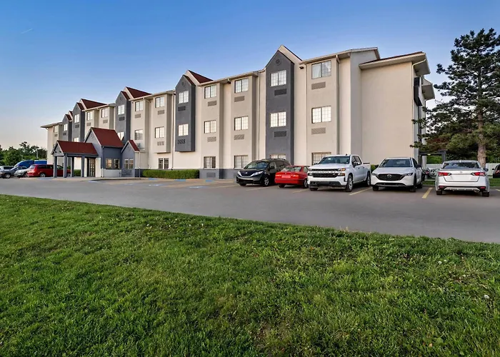 Days Inn By Wyndham Near Kansas Speedway