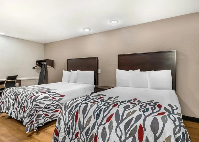 Red Roof Inn North Dallas - Park Central