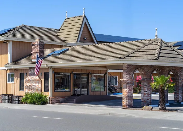 Ramada Bayside Inn & Suites Eureka