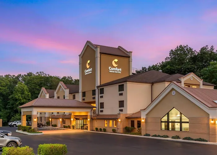 Comfort Inn & Suites Lavale - Cumberland