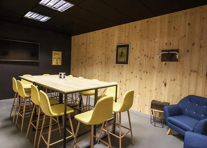 Greet Hotel Evreux Centre - ex Ibis Budget