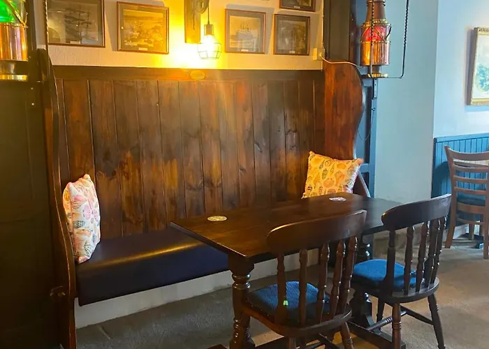 The Top House Inn