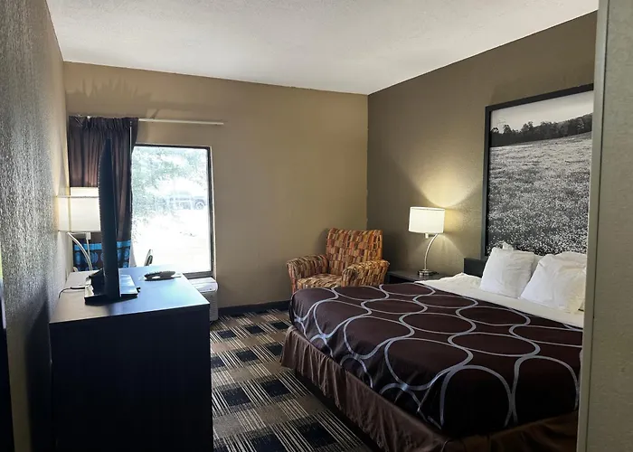 Super 8 By Wyndham Conway