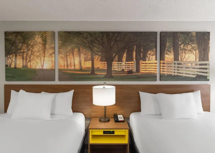 Days Inn By Wyndham Clanton Al