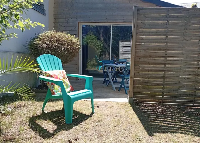 Les Pieds Dans L'Eau Bed & Breakfast Merville-Franceville-Plage