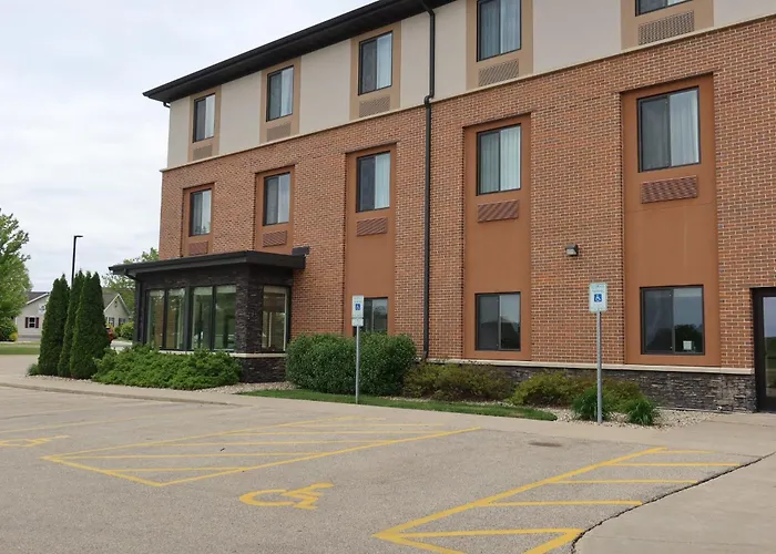 Sleep Inn & Suites Oregon - Madison