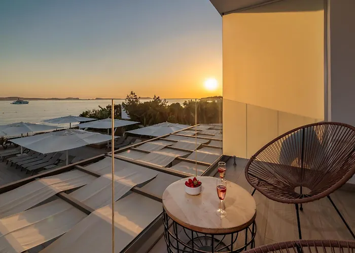 Sol Bahía Ibiza Suites