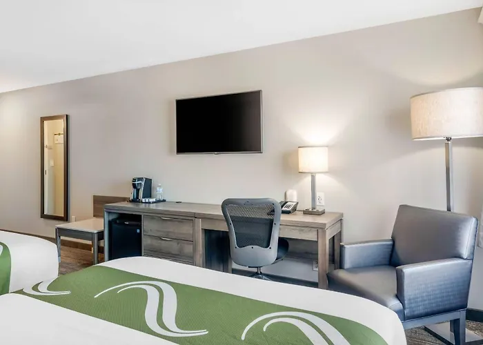 Quality Inn & Suites Amsterdam