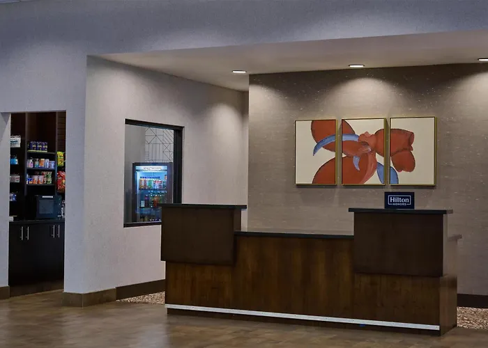 Doubletree By Hilton Hotel Flagstaff