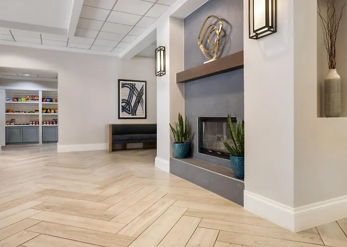 Pensacola Suites Hotel