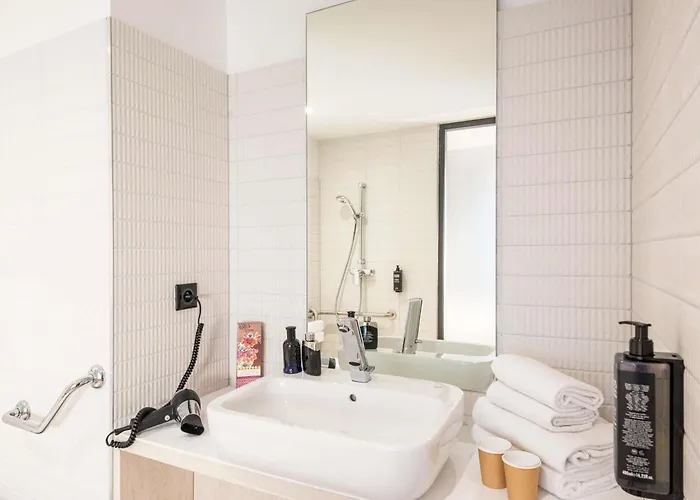 ibis Styles Pertuis Portes du Luberon