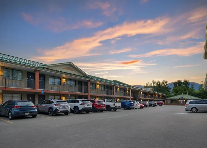 Surestay Plus Hotel By Best Western Salmon Arm