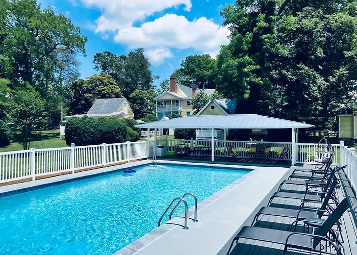 Prospect Hill Inn & Restaurant