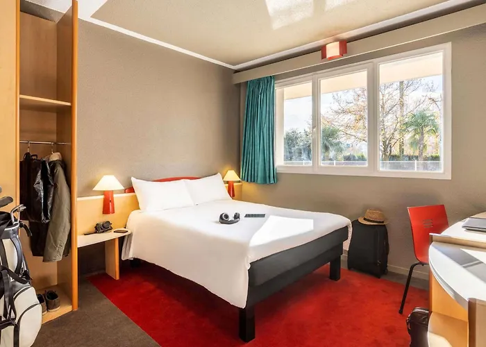 Ibis Tarbes Odos
