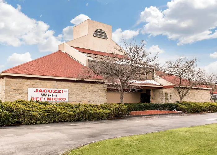 Econo Lodge Holland - Toledo