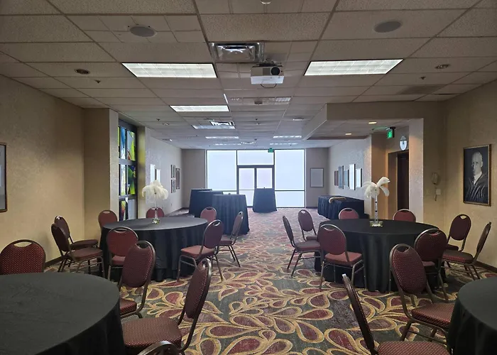 Radisson Corning