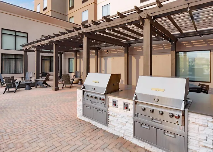 Homewood Suites By Hilton Midland