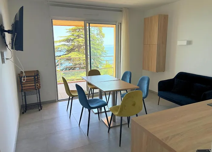 Hôtel-Club du Domaine d'Aiguebelle, USSIM Vacances