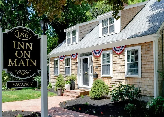 Inn On Main Yarmouth