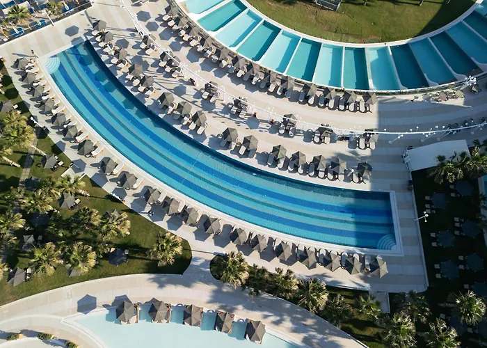 Lyttos Mare Adults Friendly 12Plus