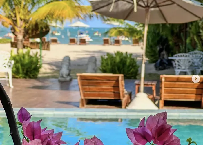 Pousada De Charme Villa Italiana - Pe Na Areia São Miguel dos Milagres