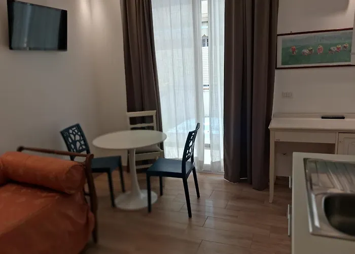 Hotel Flora