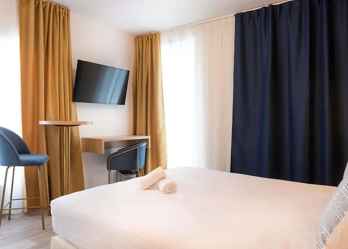 Appart Hôtel Le Monde Paris Pont d'ivry